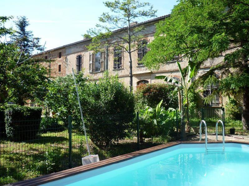 Chateau De Vallegue Exterior photo