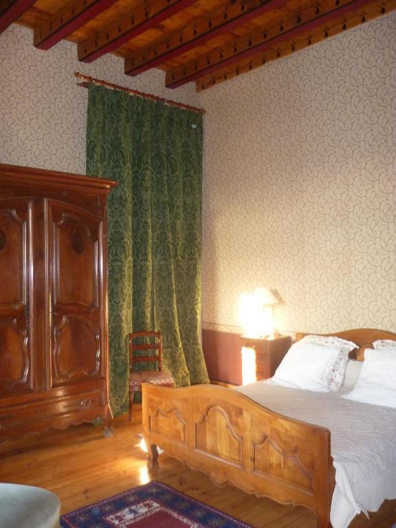 Chateau De Vallegue Room photo